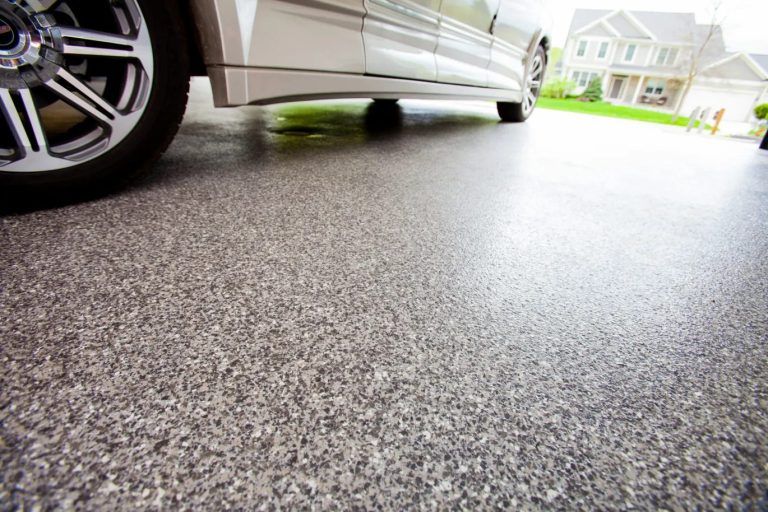 Decorative chip garage floor coating in Springfield MO